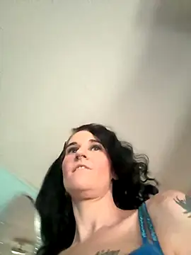 [22 Dec 13:04] Private Show - відео від вебкаммоделі lolabunny9