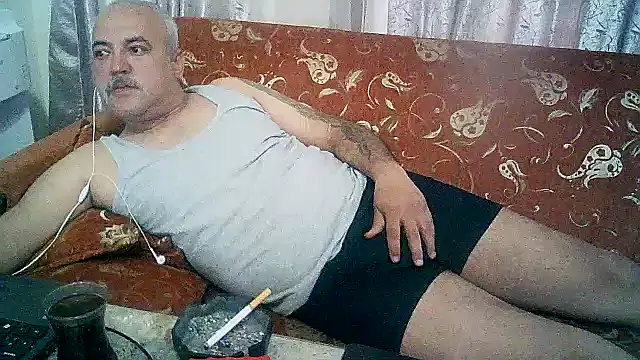 [31 Mar 17:57] Spy Show – video od webkamerové modelky husoizmir