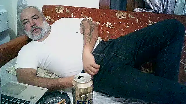 [22 May 00:09] Private Show – video od webkamerové modelky husoizmir