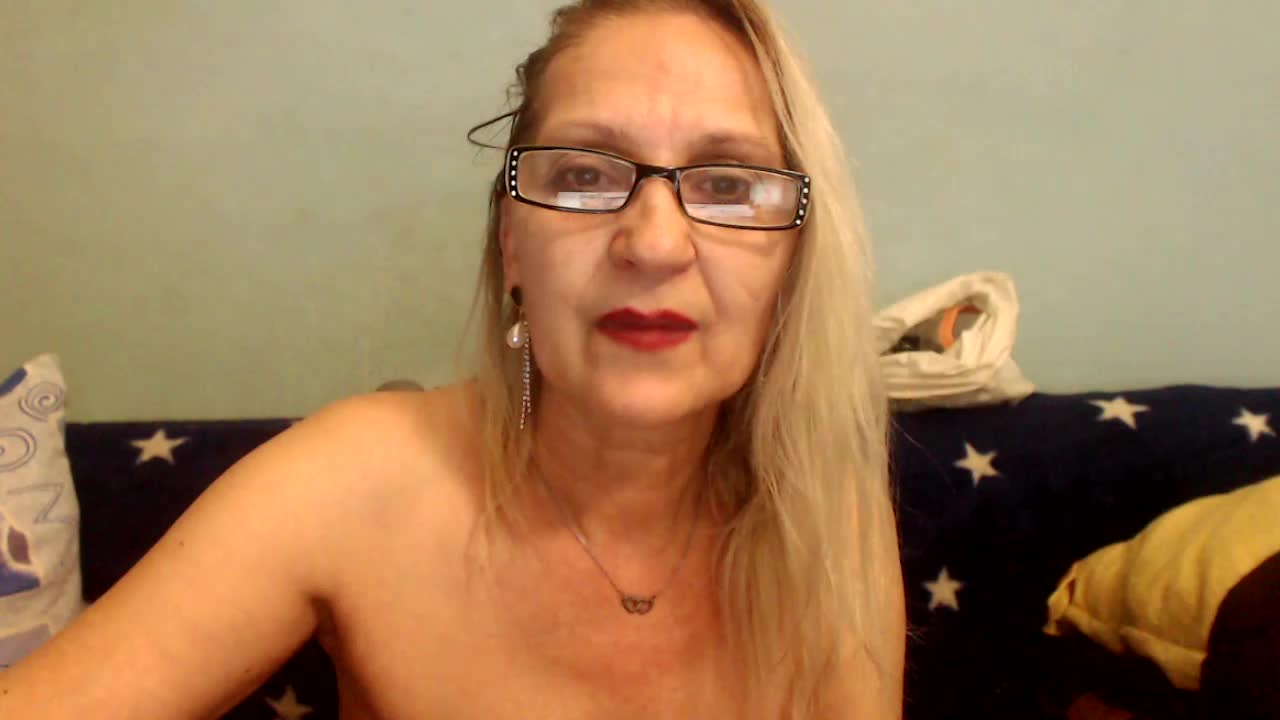 Mealtime:))))) - 視頻由 Ala-N-Dala 主播提供