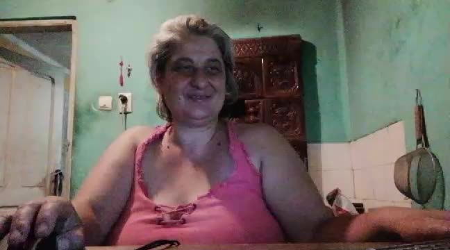 C #bigboobs, #masturbation, #titfuck, #hairypussy, #bigass #dildo - vídeo de ExquisiteMature modelo de câmara