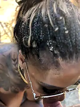 Sloppy BJ with Anal Destroy in Public Street front People - vídeo de DarkDea modelo de câmara