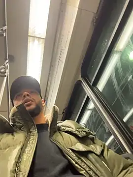 Flash BBC IN TRAIN (shee see it) - วิดีโอโดย Lionayowe โมเดลแคม