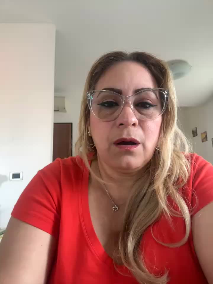 Messi and crazy blowjob - βίντεο μοντέλου x_elena_x