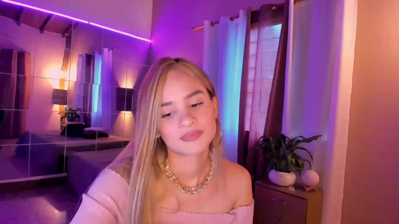 Vibra vibra - video by secretgreisy_ cam model