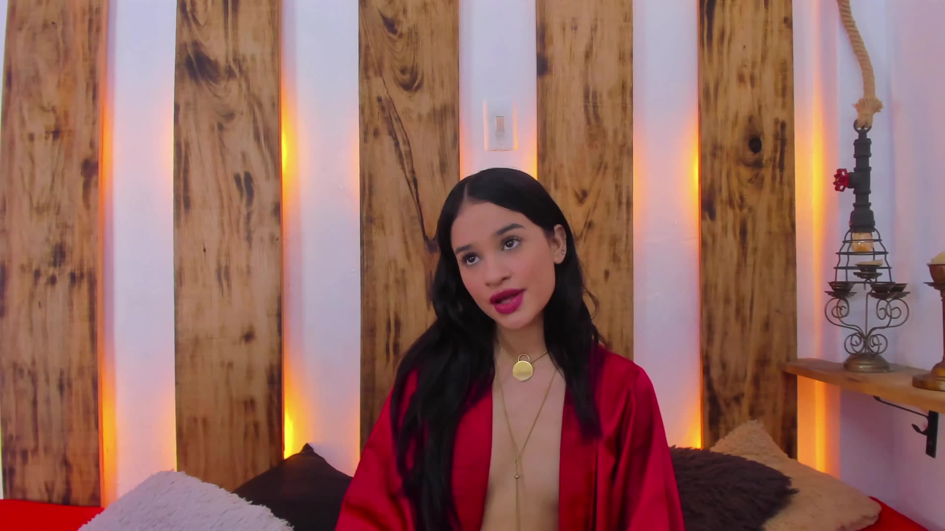 Squirt with new Glass Dildo - video av secretgreisy_ cam-modell