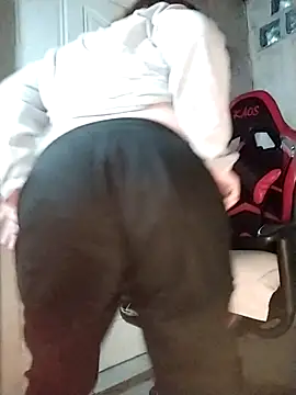 [8 Jul 22:25] Private Show - video oleh model kamera AyantiPonz79