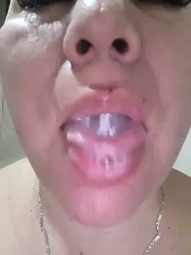 Saliva  Show mmmmm