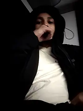 [29 Jan 22:44] Public stroking🤭 - vídeo de la modelo de cam bigdickjojo69