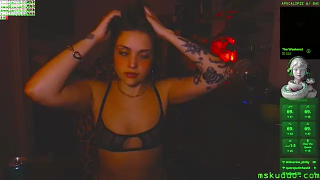 🔥 xxxmas striptease🔥 - mskuddo 님의 동영상