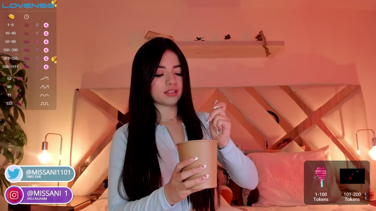 Do you want to see me eat soup? - video by missani cam model