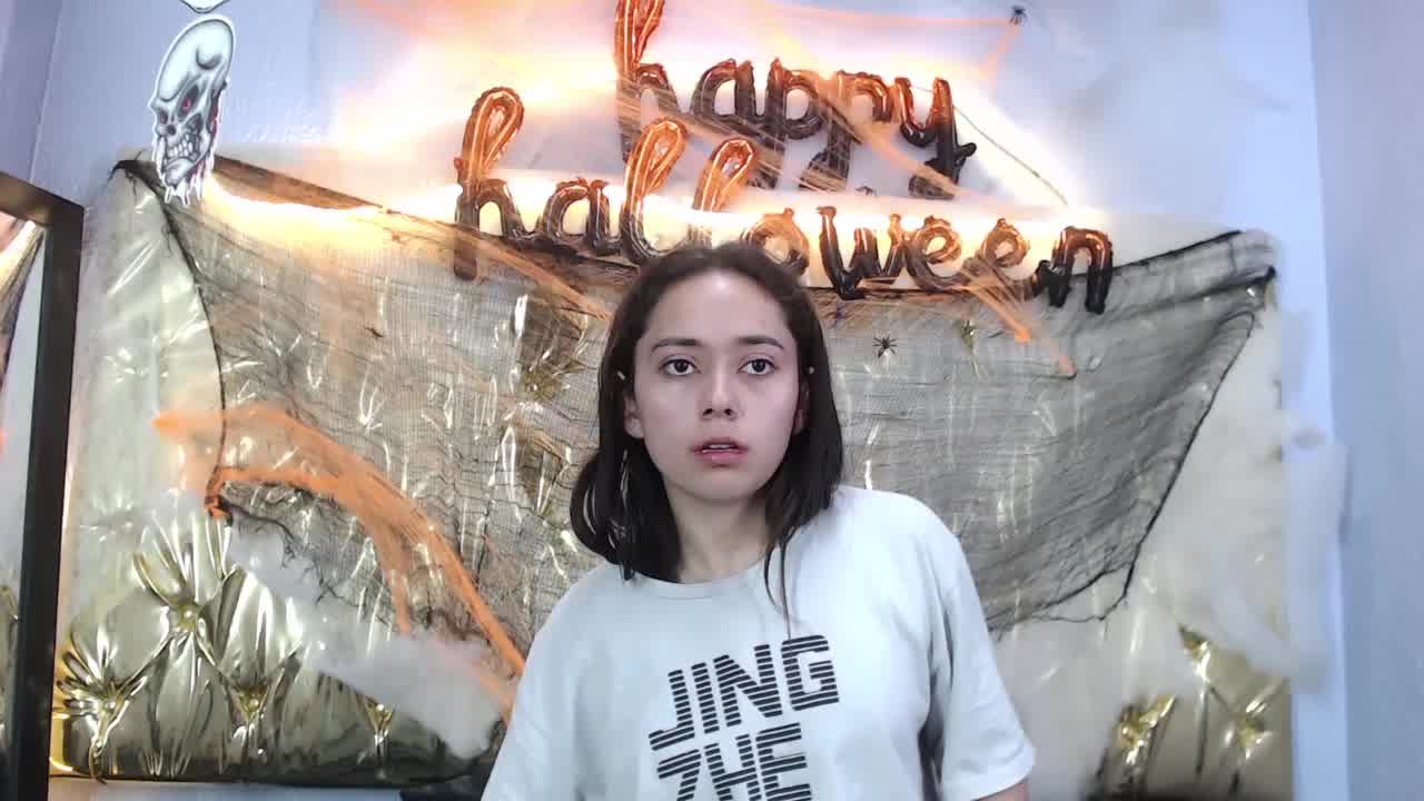 Private Show - video by Mei_ween cam model
