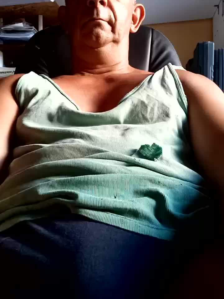 speed masturbate show - video by bigcock_marusz cam model