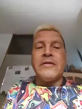 [11 Aug 23:18] Public Show - video by gayphotograper cam model