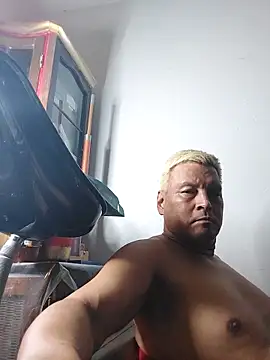 [8 Sep 00:02] Public Show - video by gayphotograper cam model