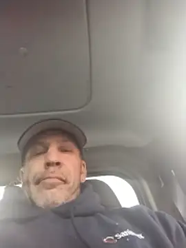 [7 Apr 12:32] Public Show - video av AceticPinscher cam model