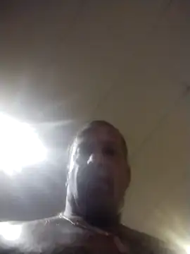 [18 Jul 00:21] Public Show - video by AceticPinscher cam model