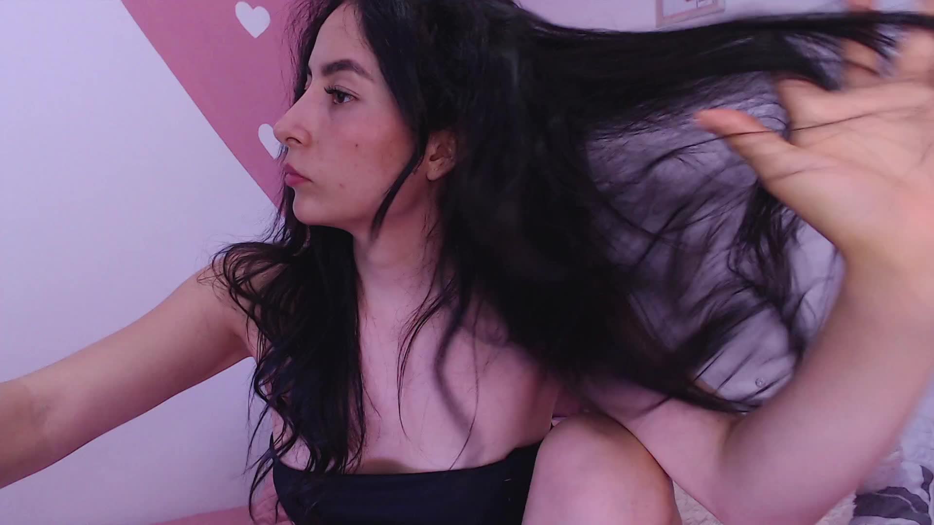 Would you like to try my huge ass? - video di step_daughter modella di cam