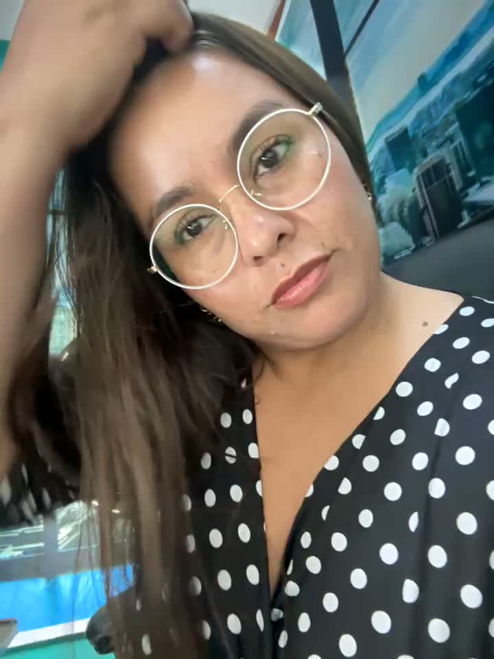 half armpits - video oleh Ixchel_Anaid kamera model