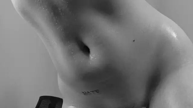 I'm going to delete it in 24 hours - วิดีโอโดย molly_marmalade_ โมเดลแคม