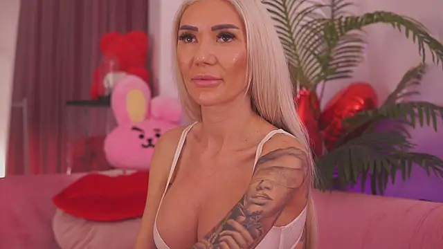 [15 Nov 09:38] Private Show - video by fallingangel cam model