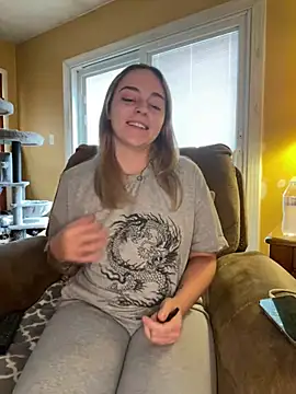 ride dildo & squirt in kitchen 🔥‼️ (Private Show July122026)