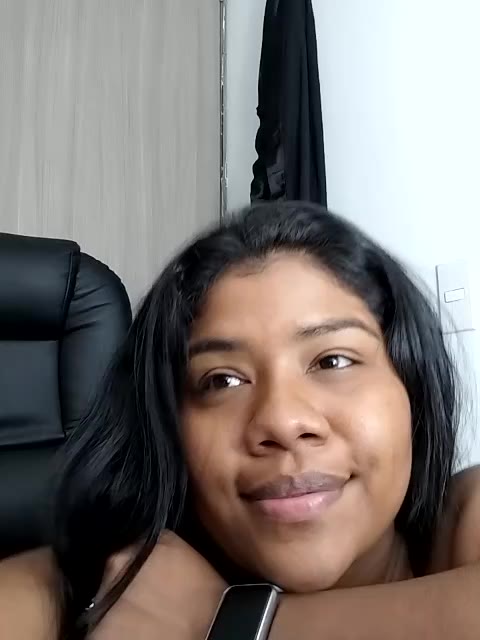 saliva sample - video by paola091 cam model