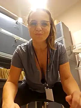 [26 Nov 16:38] Public Show IN WORK - video by BLONDKICIA1 cam model