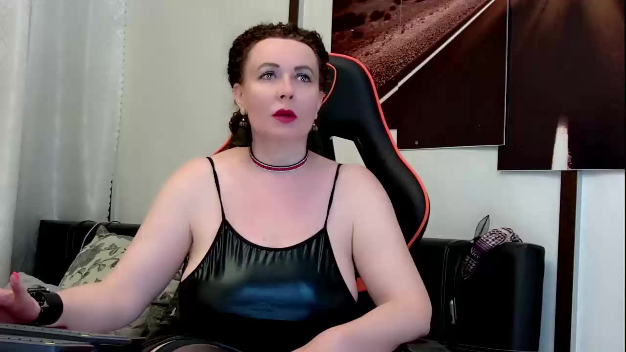 [17 May 18:09] Private Show silicone hand and 4 fingers in pussy - ক্যাম মডেল FreeMyFire-এর ভিডিও