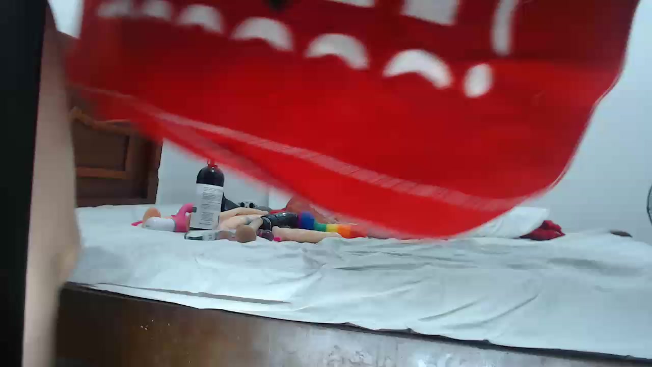 Peehole lush +dildo - Vídeo de carolina_uribe, modelo de vídeos