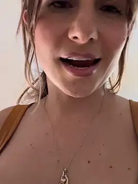 Cum show - 視頻由 CarolinaLujan17 主播提供