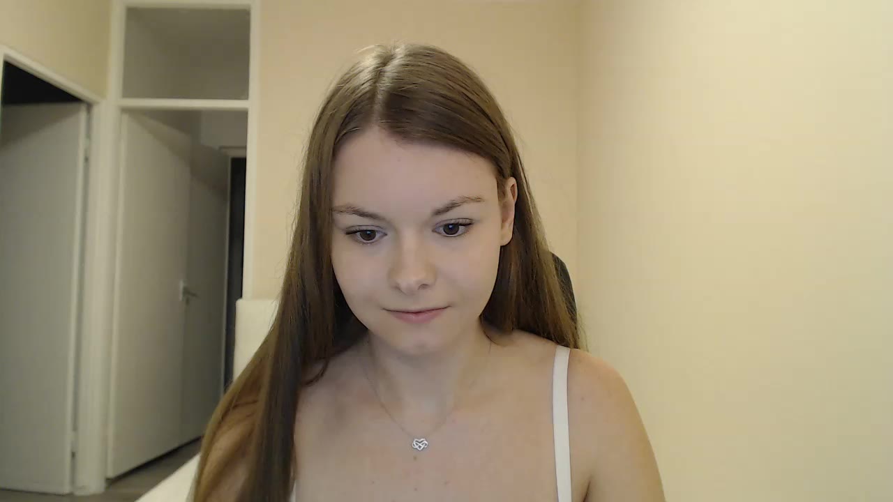 [25 Nov 18:05] Private Show - ক্যাম মডেল AnnaSweet18-এর ভিডিও