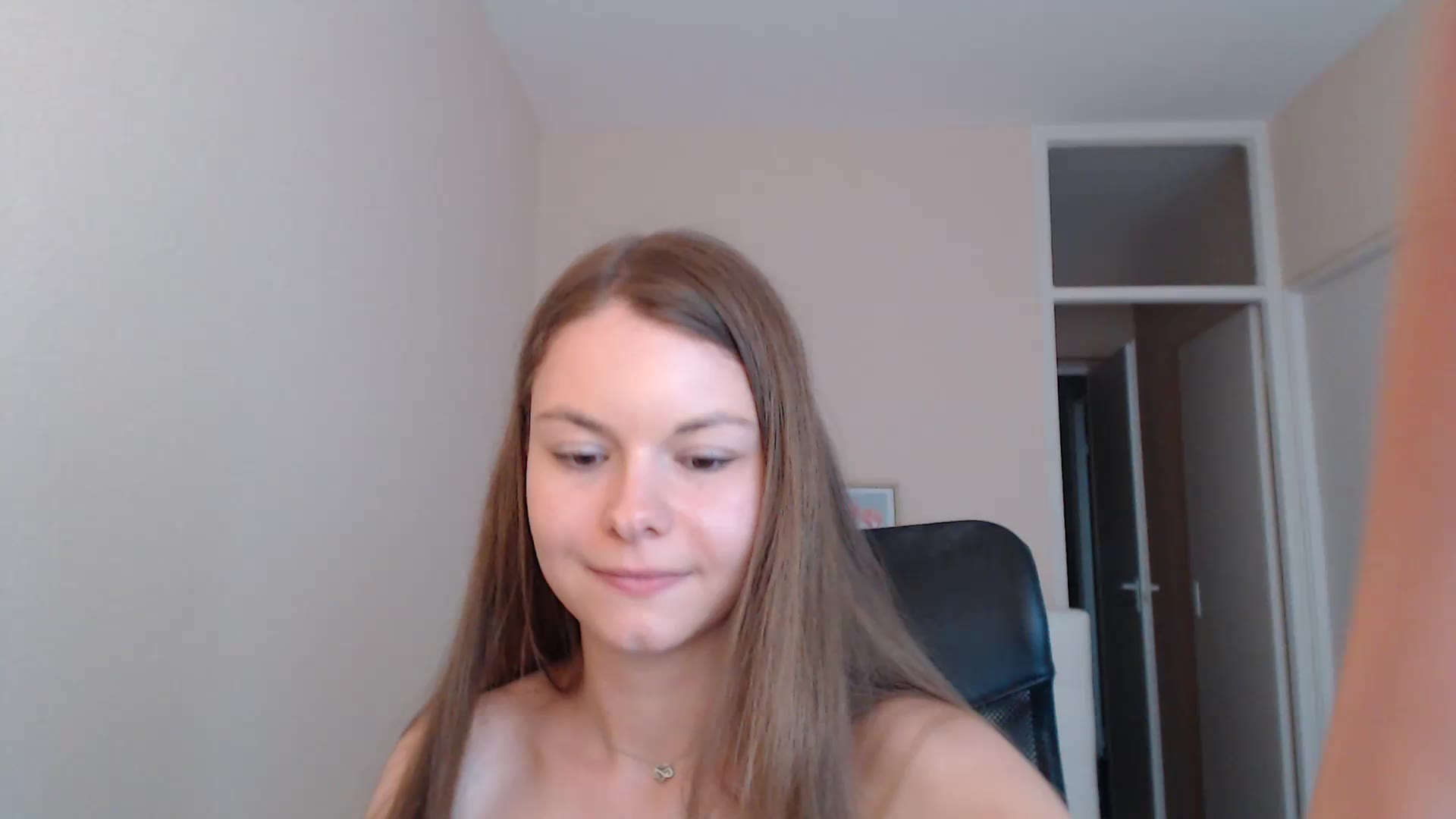 anal private - ক্যাম মডেল AnnaSweet18-এর ভিডিও