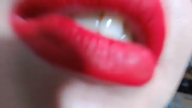 tongue, belly play - video di piticaforever modella di cam