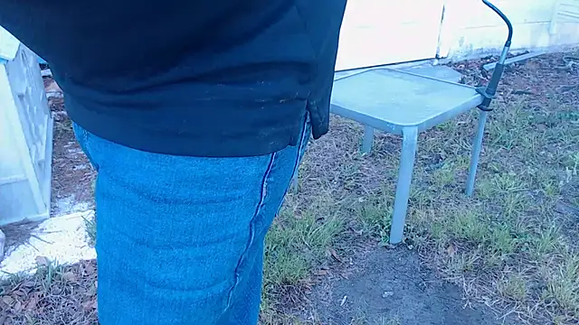 [27 Mar 09:59] Public Show - vídeo de snickers1 modelo de câmara