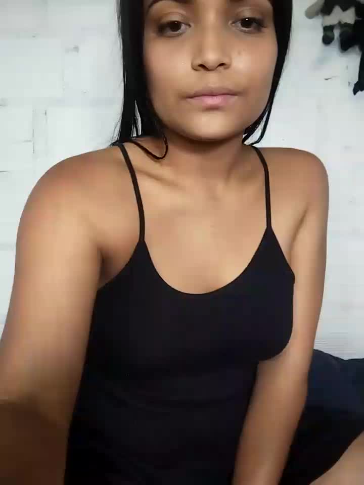 Private Show :) wit play my ass and my peeohole - _Estrellita_ adlı kamera modelinin videosu