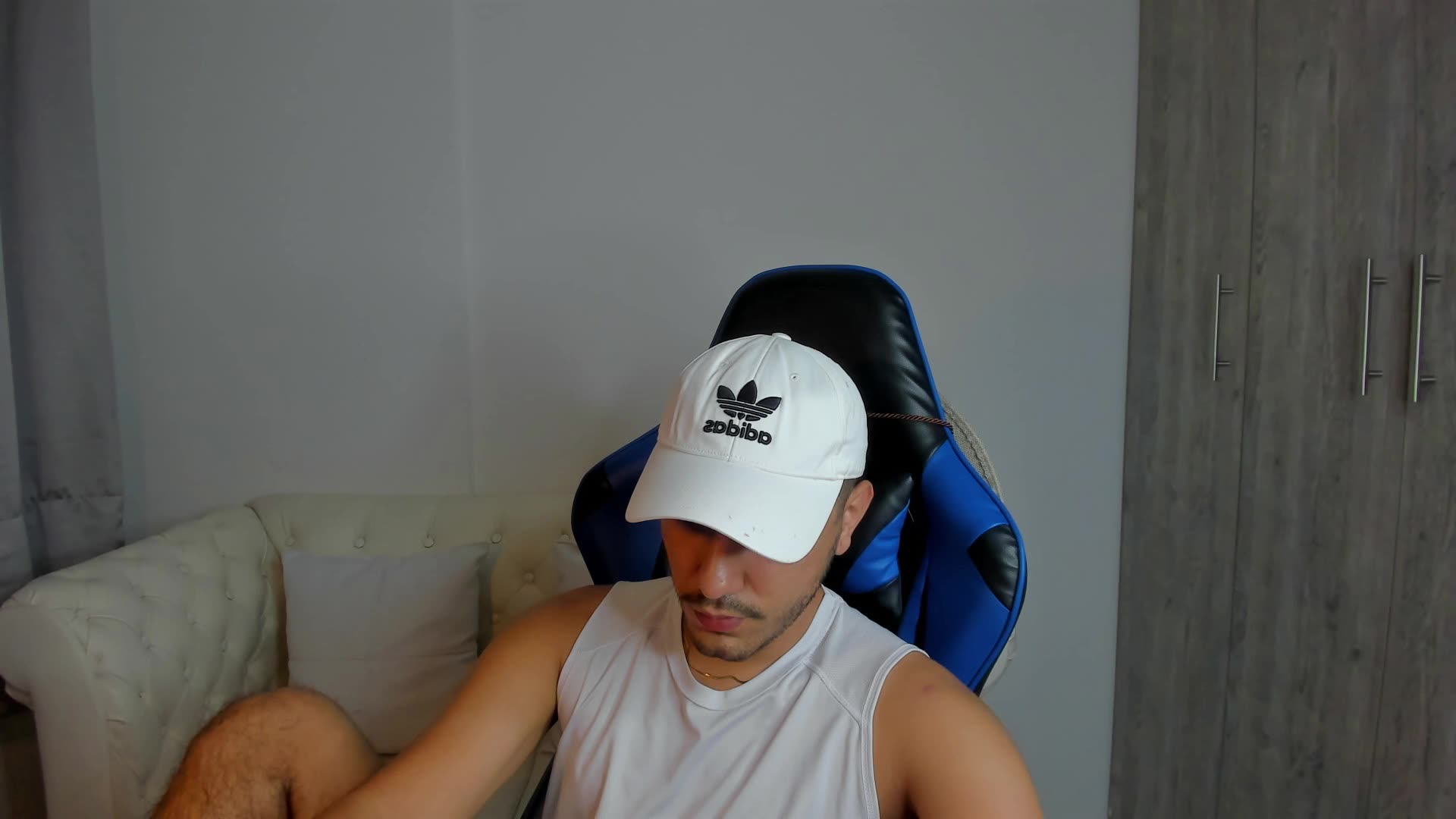 my feet - video by Nick_Moca cam model