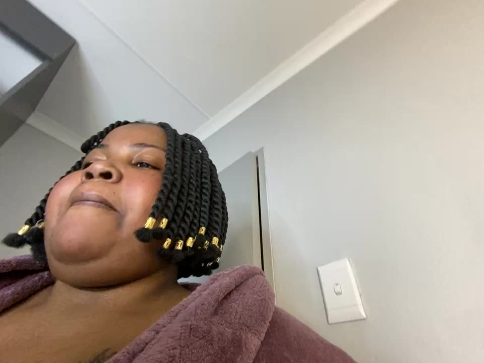 [10 Jul 23:43] Private Show - video by MissLola27 cam model
