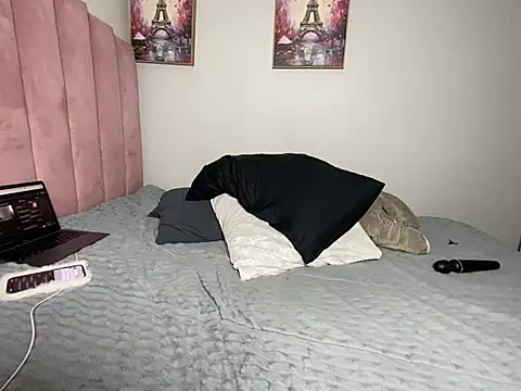 [21 Mar 21:03] Private Show - video by MissLola27 cam model
