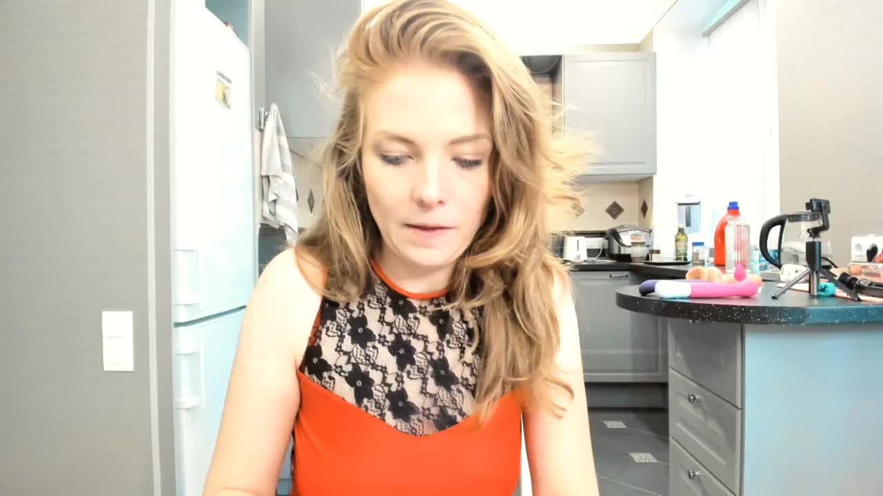 [31 Aug 14:22] Private Show