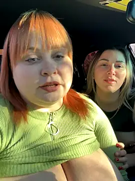 Blonde sucks big tits - Vídeo de SweetCuteGirls1023, modelo de vídeos