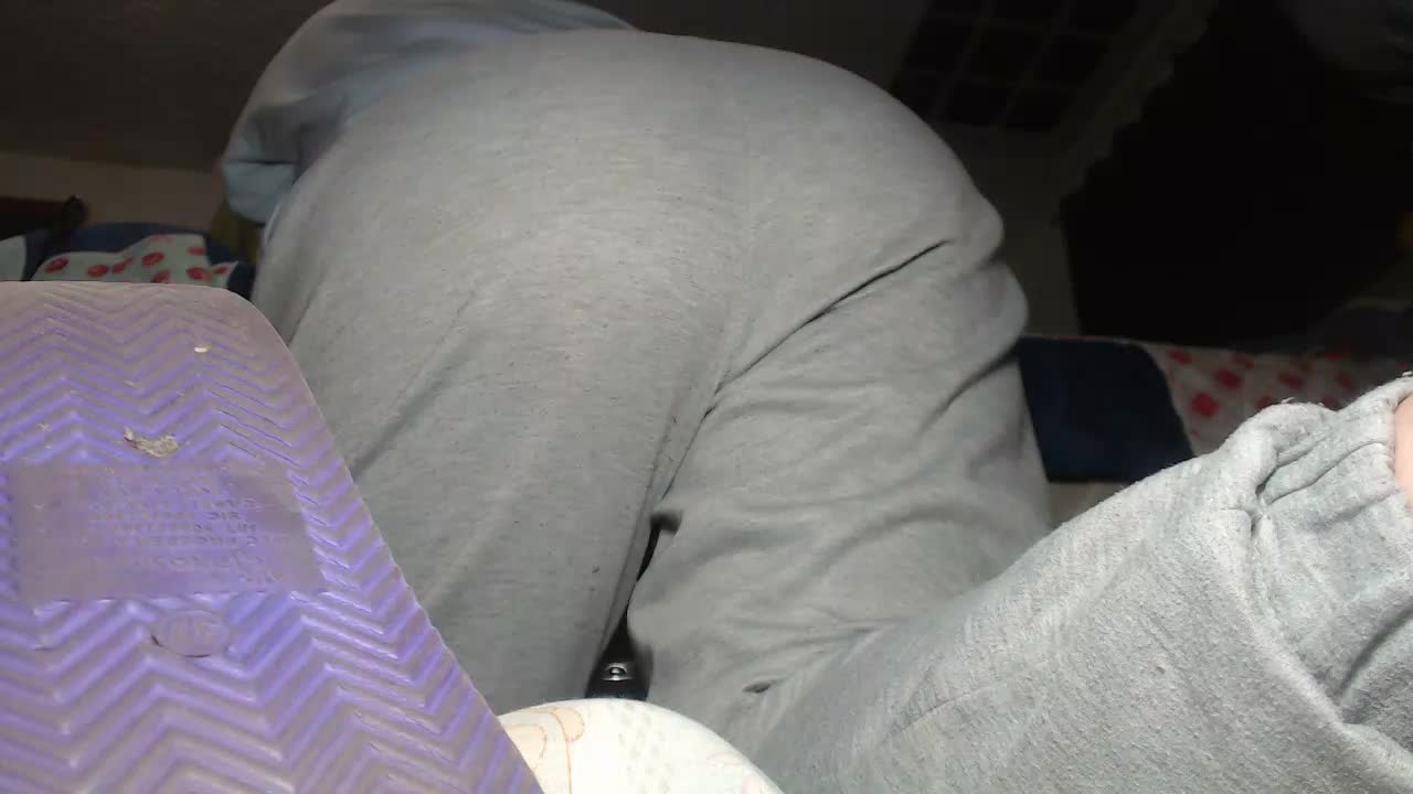 ass hot－カメラキャストのprettyangelsquirtの動画