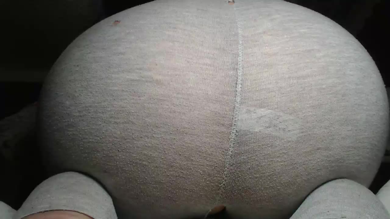 wet leggis fuck－カメラキャストのprettyangelsquirtの動画