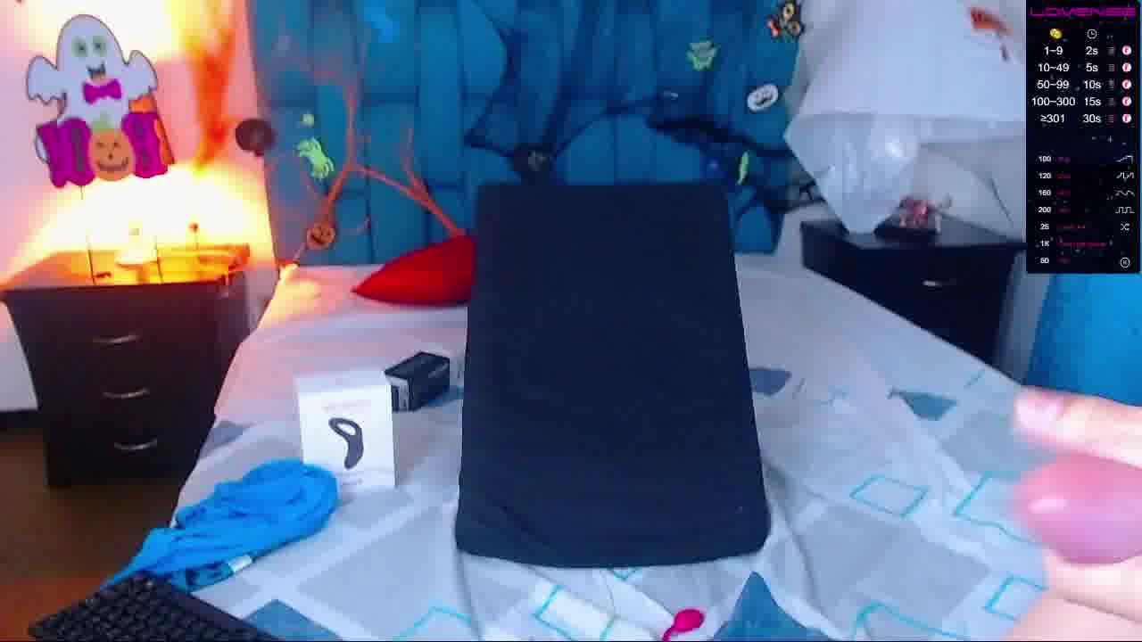 [29 Oct 19:22] Private Show - vídeo de la modelo de cam Lobito_xxxl