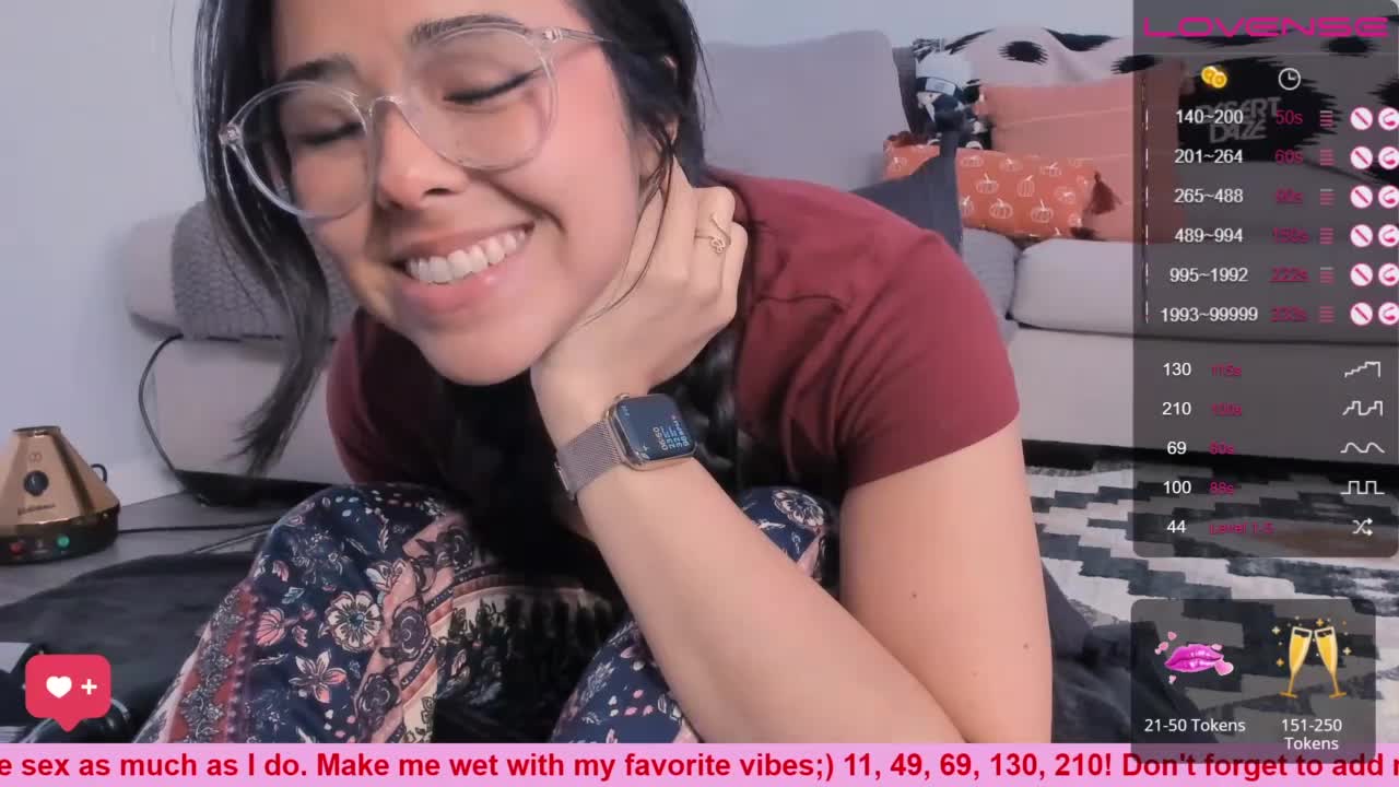Squirt in Boho leggings private - فيديو من Evie-Luna موديل الكام