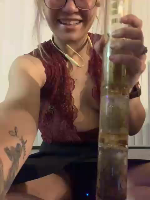 Watch me smoke try and get my hand & the toy through my pantyhose (private)
