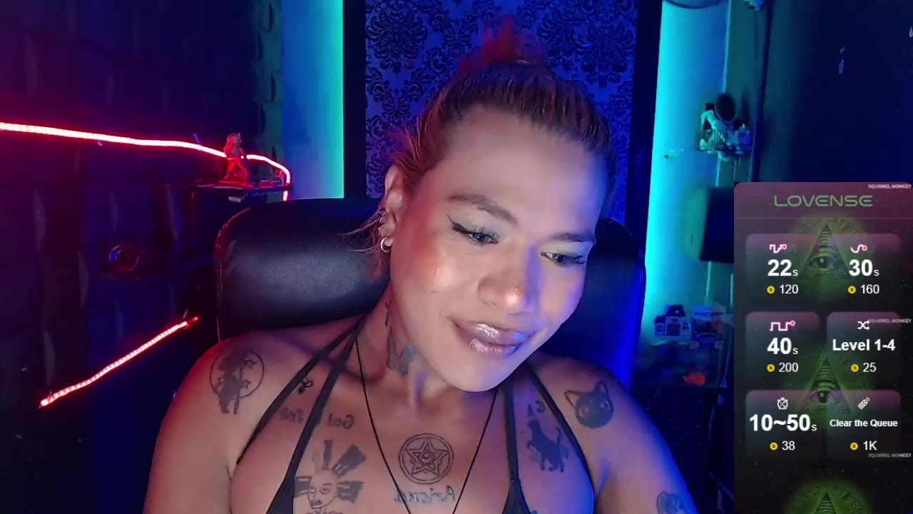 push my asshole so closet cam . nice black rose - video by tsviolett cam model