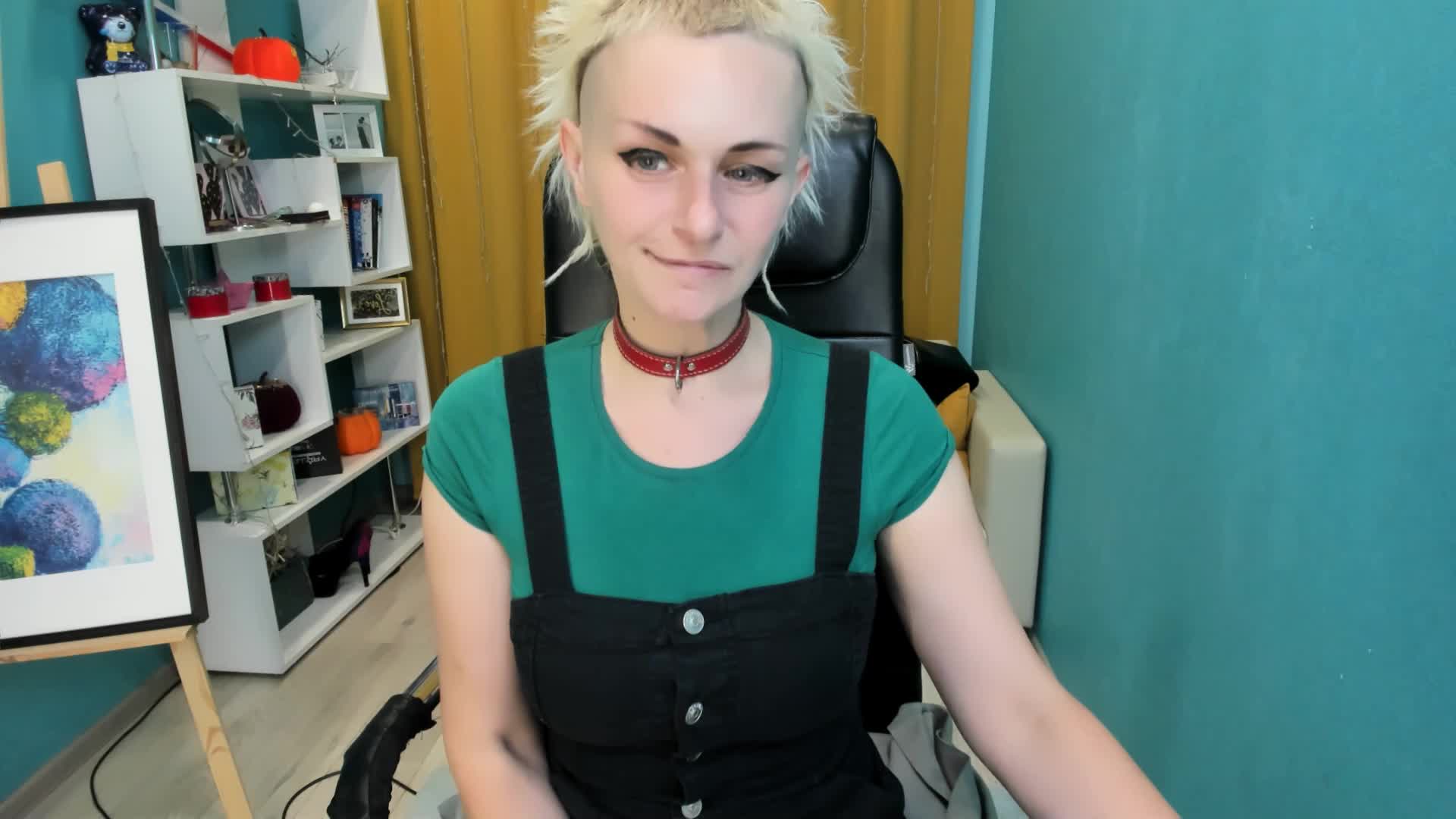 Mastrubation oil boobs
