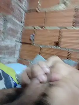 [19 Aug 02:00] cum cum 💦💦💦💦💦🥵🥵 - video by davinxho cam model