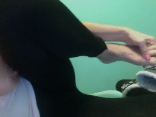 show feet  pussy - วิดีโอโดย camelia3 โมเดลแคม